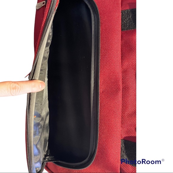 CAMBRIDGE Carry-On Travel Bag – Maroon | New Without Tags - Picture 4 of 10